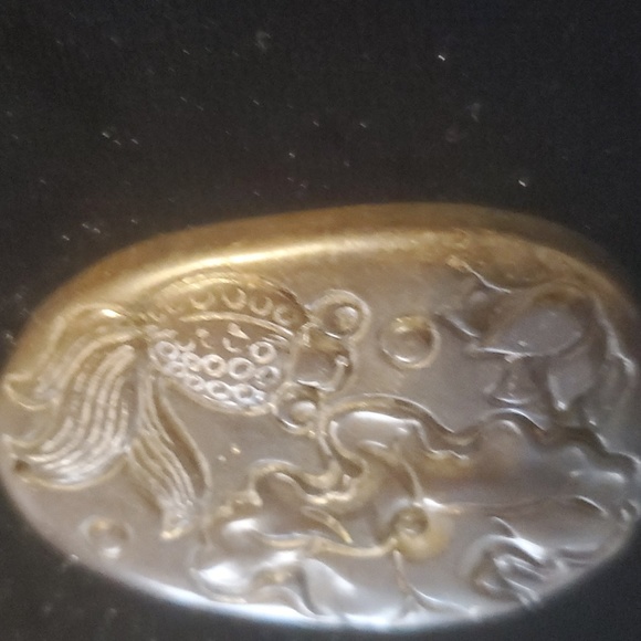 New Carved Chinese Old Jade Fish Flower Oval Pendant. - Picture 4 of 8